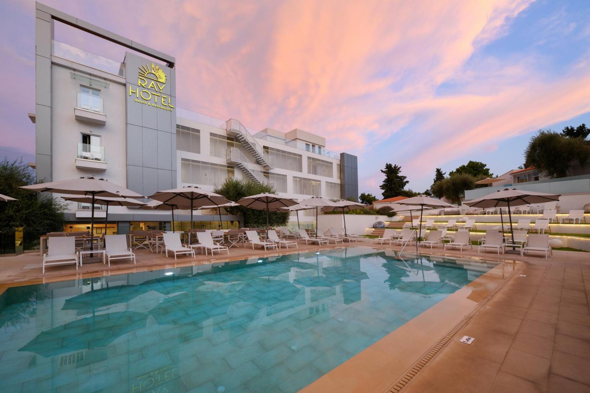 Ray Hotel Corfu Perama  Exterior photo